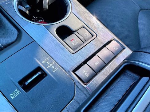 Used 2022 Toyota Highlander Platinum image 35