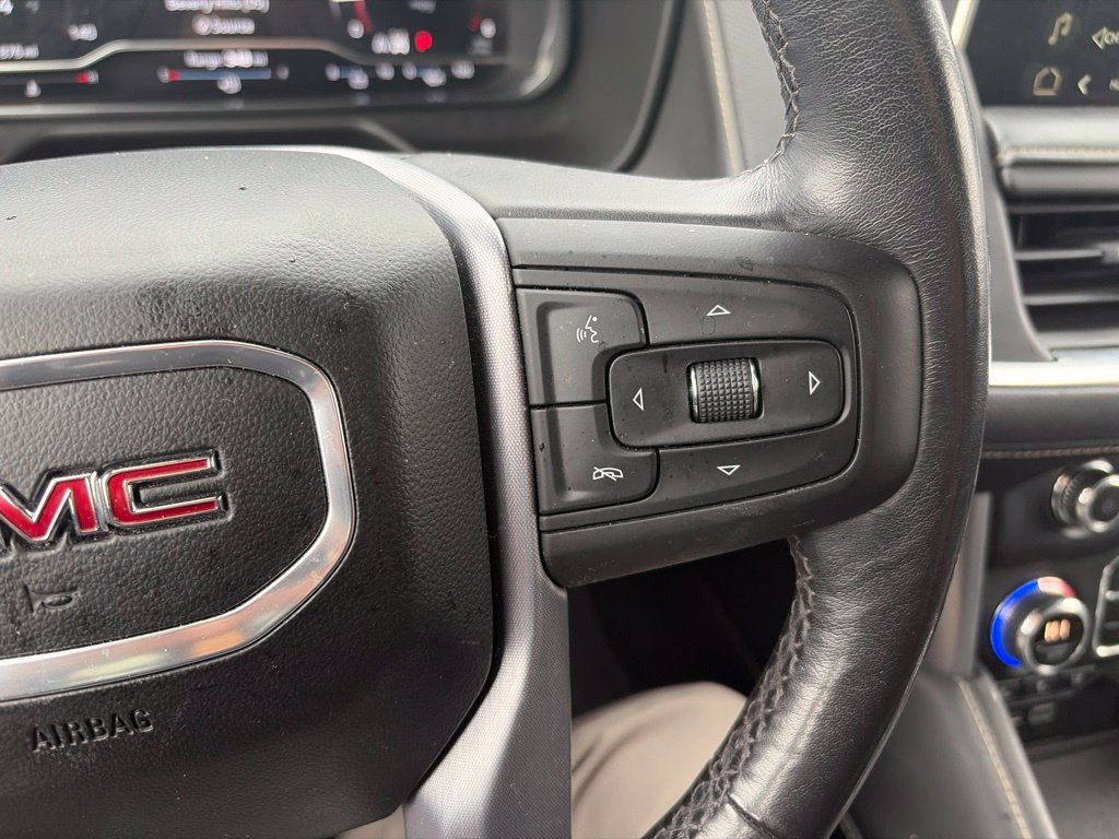 Used 2022 GMC Yukon SLT w/ SLT Luxury Package AWD/4WD image 12