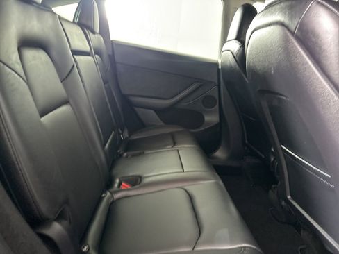 Used 2023 Tesla Model Y Long Range image 20
