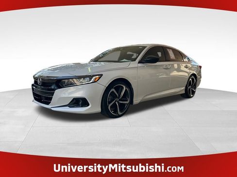 Used 2022 Honda Accord Sport image 1