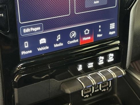 Certified 2024 RAM 1500 Big Horn RWD image 29