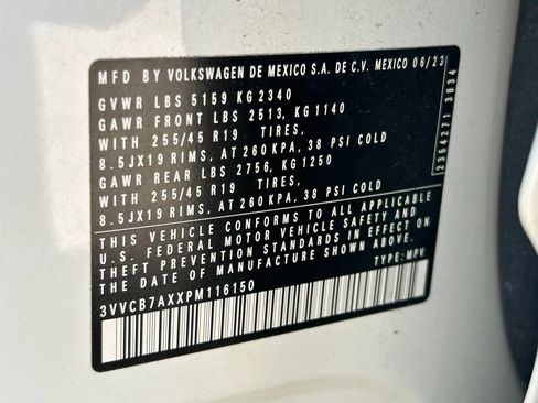 Certified 2023 Volkswagen Tiguan SE R-Line FWD image 56