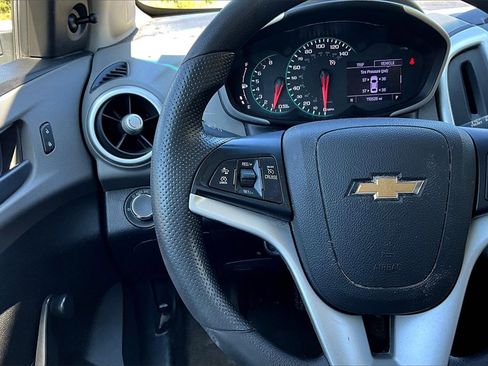 Used 2020 Chevrolet Sonic LT image 16