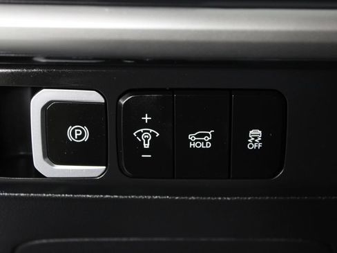 Certified 2026 Hyundai Santa Fe SEL FWD image 25