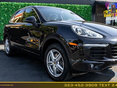Used 2018 Porsche Cayenne AWD/4WD image 4