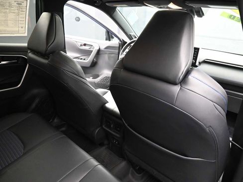 Used 2020 Toyota RAV4 XSE image 26