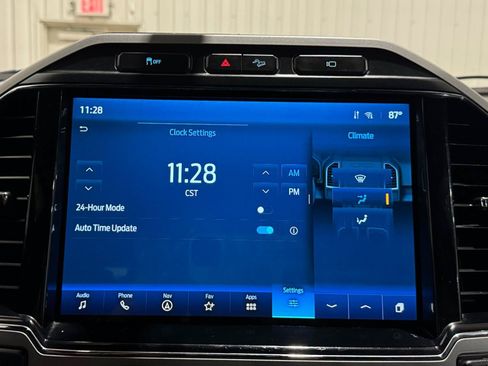 Used 2022 Ford F350 Lariat w/ Lariat Value Package AWD/4WD image 39