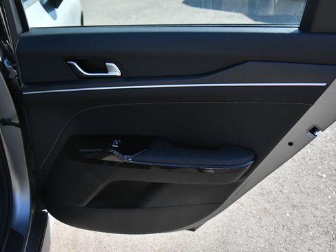 Used 2025 Kia K5 GT-Line w/ GT-Line Premium Package image 48