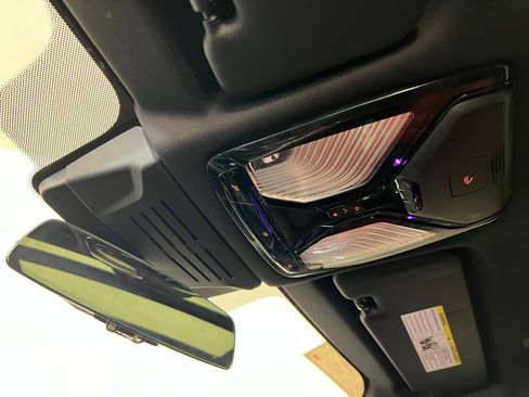 Certified 2024 BMW X6 M60i w/ Executive Package image 20