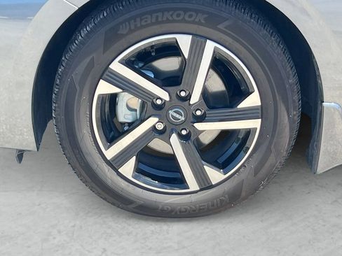 Certified 2025 Nissan Sentra SV w/ All-Weather Package FWD image 23