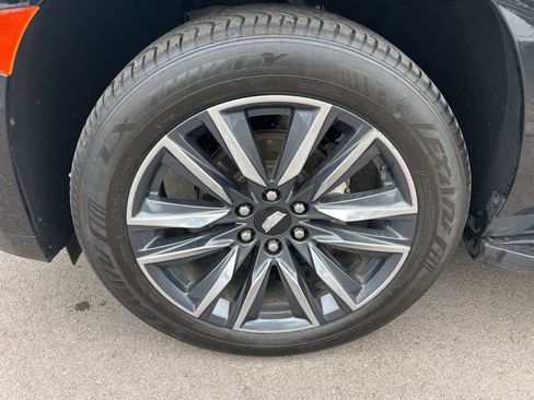 Used 2023 Cadillac Escalade ESV Sport image 7