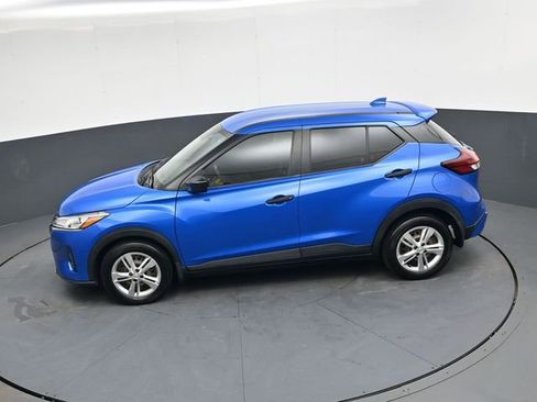 Used 2022 Nissan Kicks S image 25