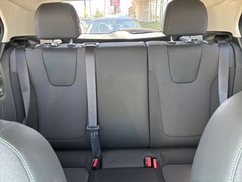 Used 2026 Buick Encore GX Preferred FWD image 37