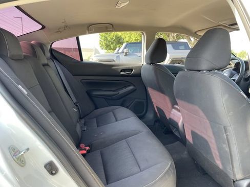 Used 2022 Nissan Altima 2.5 S FWD image 26