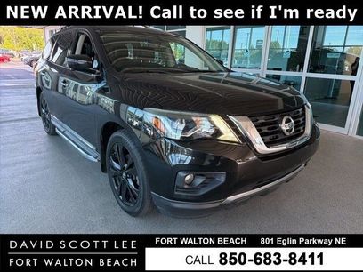 Used 2017 Nissan Pathfinder Platinum w/ Family Entertainment Package
