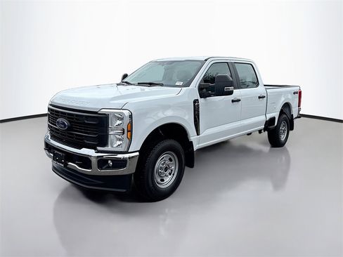 Used 2024 Ford F250 XL w/ XL Driver Assist Package image 3