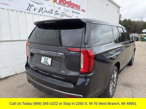 Used 2024 GMC Yukon XL Denali Ultimate w/ LPO, Floor Liner Package AWD/4WD image 10