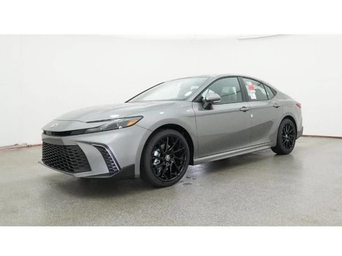 New 2026 Toyota Camry SE w/ Multimedia Upgrade Package FWD image 17