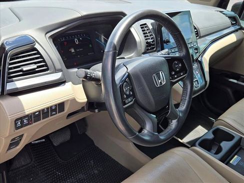 Used 2022 Honda Odyssey Elite image 7