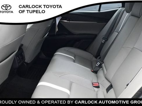 Used 2026 Toyota Camry SE w/ Multimedia Upgrade Package FWD image 17
