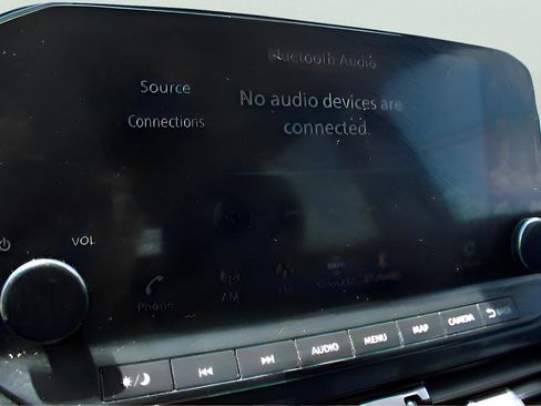 Used 2022 Nissan Pathfinder SL w/ Lighting Package (N92) image 22