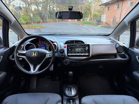 Used 2013 Honda Fit image 12