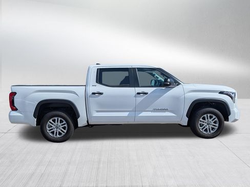 Used 2024 Toyota Tundra SR5 w/ SR5 Convenience Package AWD/4WD image 8