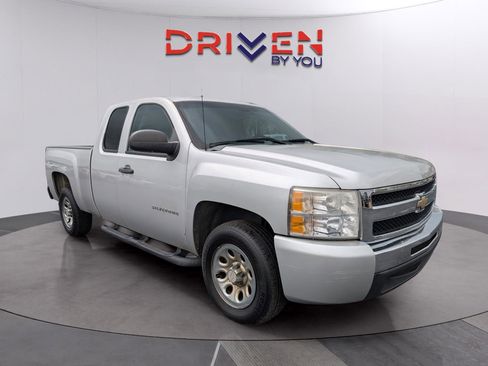 Used 2011 Chevrolet Silverado 1500 LS image 7