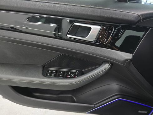 Certified 2020 Porsche Panamera RWD image 23