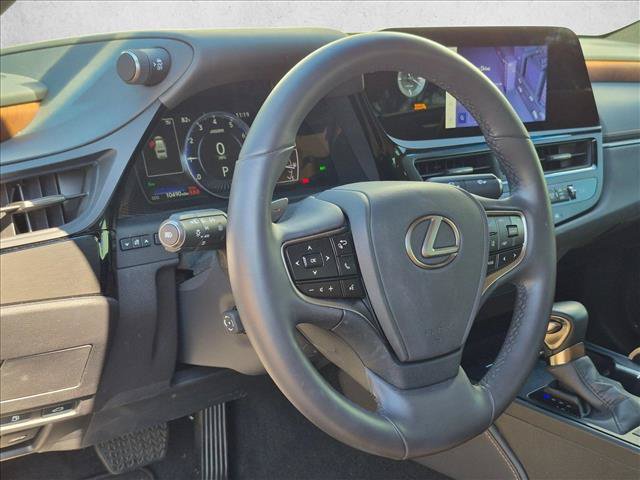 Certified 2024 Lexus ES 350 w/ Premium Package FWD image 3