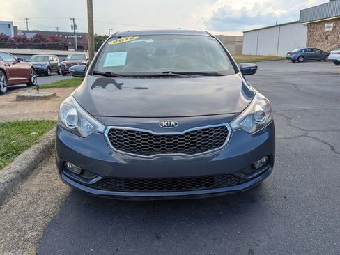 Used 2016 Kia Forte EX w/ EX Premium Package FWD image 2