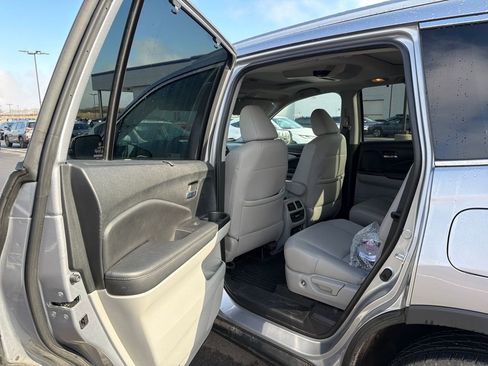 Used 2022 Honda Pilot Elite image 14
