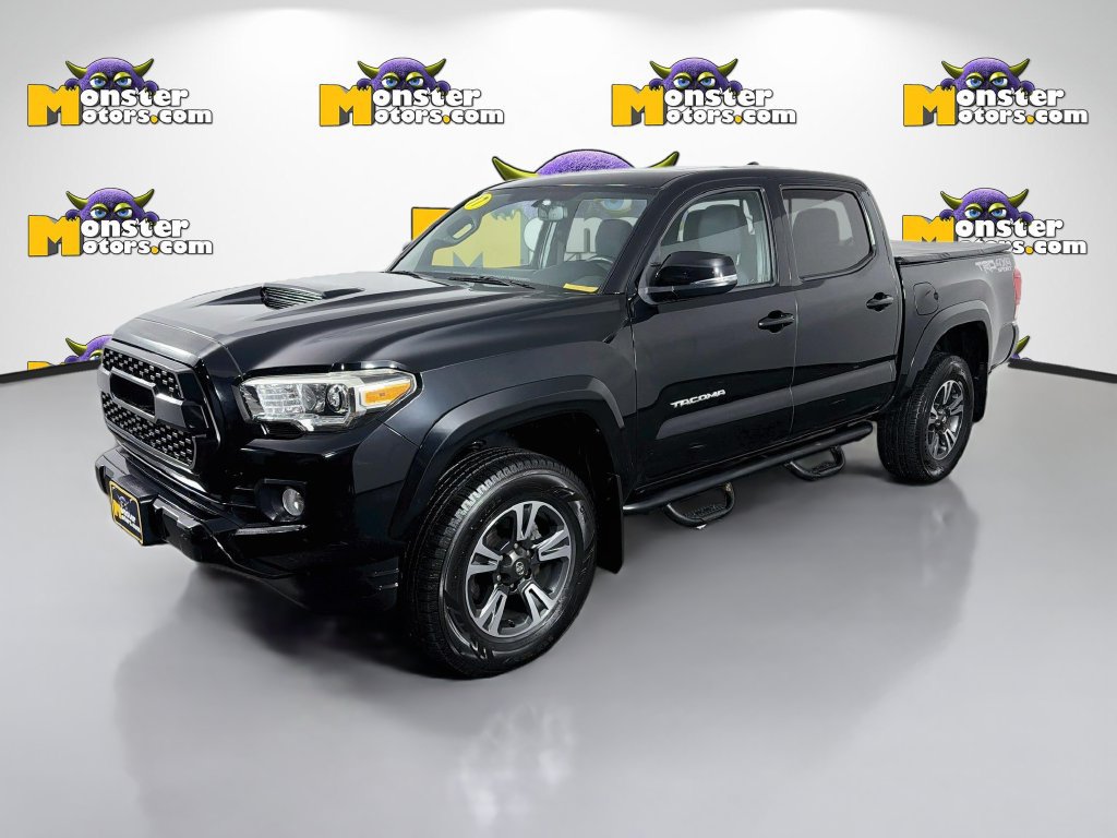 Used 2017 Toyota Tacoma TRD Sport AWD/4WD image 1