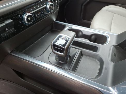 Used 2024 GMC Sierra 1500 SLT w/ SLT Premium Plus Package image 16