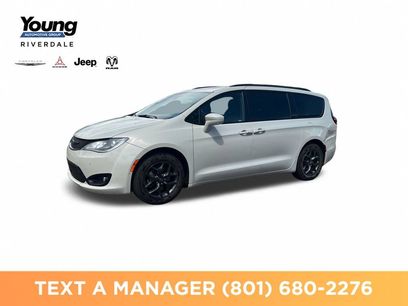 Used 2019 Chrysler Pacifica Touring-L
