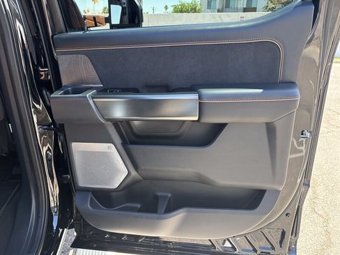 Used 2024 Ford F250 Platinum w/ FX4 Off-Road Package AWD/4WD image 41