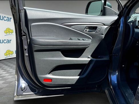 Used 2022 Honda Pilot Special Edition image 10
