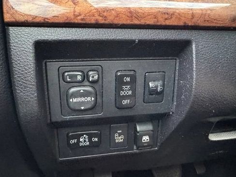 Used 2014 Toyota Tundra 1794 Edition AWD/4WD image 15