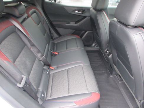 New 2026 Chevrolet Equinox RS w/ LPO, Floor Liner Package image 17