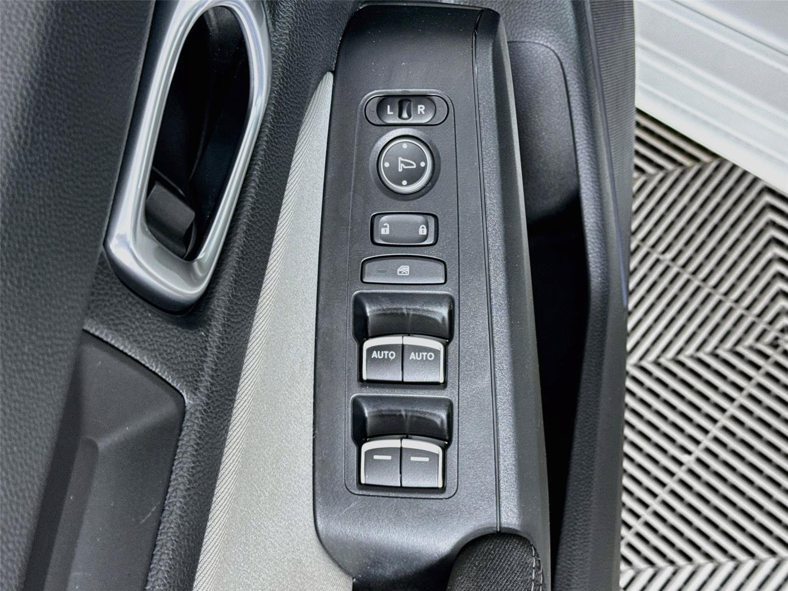 Used 2023 Honda Civic LX image 18