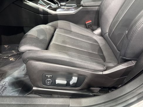 Used 2021 BMW 330i xDrive Sedan w/ M Sport Package image 14