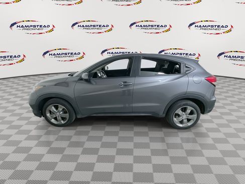 Used 2021 Honda HR-V LX image 5