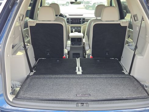 Used 2021 Volkswagen Atlas SE FWD image 12