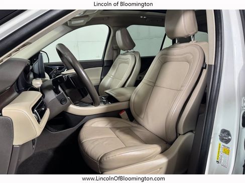 Used 2021 Lincoln Aviator Reserve w/ Equipment Group 201A AWD/4WD image 16