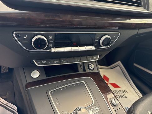 Used 2018 Audi Q5 2.0T Premium Plus w/ Premium Plus Package AWD/4WD image 15