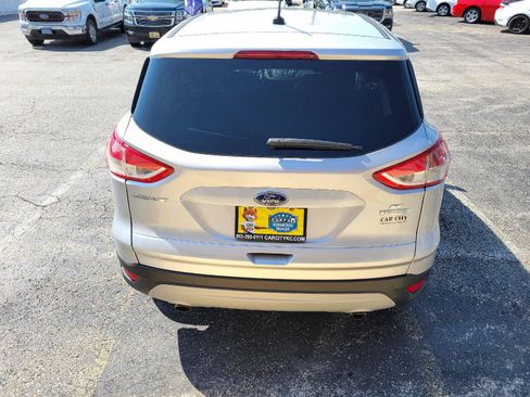 Used 2014 Ford Escape SE FWD image 29