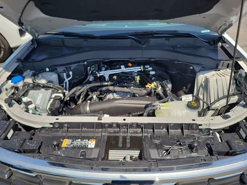 Used 2026 Ford Explorer Active w/ Active Comfort Package RWD image 24