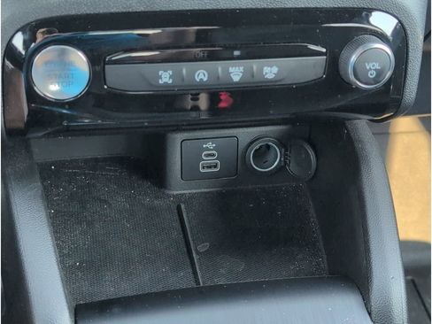 Used 2024 Ford Escape ST-Line w/ Tech Pack #1 image 16