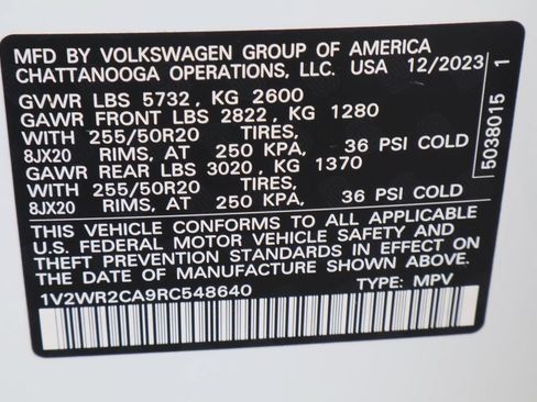 Used 2024 Volkswagen Atlas SE FWD image 32