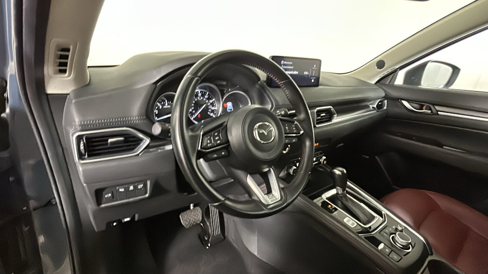 Used 2025 MAZDA CX-5 Carbon Edition AWD/4WD image 16